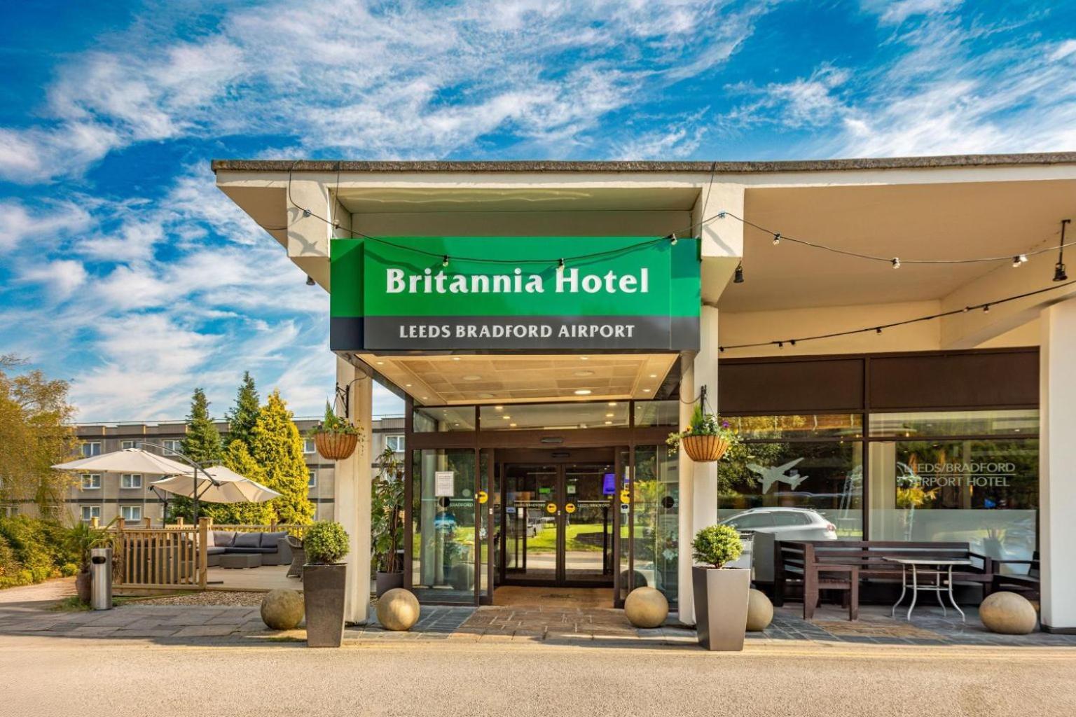 Hotel Britannia Leeds Bradford Airport Bramhope Exterior foto