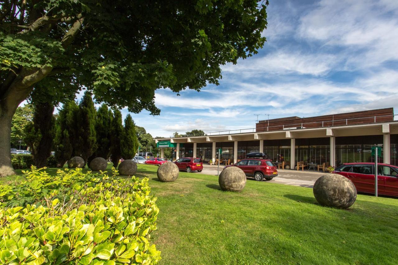 Hotel Britannia Leeds Bradford Airport Bramhope Exterior foto